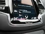 Volvo XC90 T8 Twin Engine AWD Inscription 7 Persoons Plug In Hybrid Dealer O.H PHEV | Panodak | Adaptive Cruise | Luxe Lederen Comfortzetels Massage & Ventilatie | Head Up | 360 Camera | Harman Kardon | Blis | Apple Carplay | Navigatie |