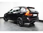 Volvo XC60 2.0 T6 Plug-in hybrid AWD Plus Black Edition | Luchtvering | Stoelventilatie | Trekhaak | Pano | ACC | Stoelverwarming |