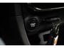 Renault Clio Estate 0.9 TCe Expression Sport (NAVI,CRUISE,CLIMATE,PDC,ELEKTRISCH PAKKET,BLUETOOTH,WHITE EDITION,SPORTSTOELEN)