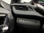 Peugeot 208 1.2 PureTech Sport (APPLE CARPLAY, NAVIGATIE, PARKEERSENSOREN, SPORTSTOELEN, CRUISE, ELEK PAKKET, NIEUWE APK, NIEUWSTAAT)