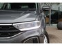 Volkswagen T-Roc 1.0 Life TSI 110pk | Virtual | Airco | Carplay | LED | Adaptive | Navigatie | Parkeersensoren