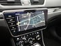 Skoda Superb Combi 1.4 TSI iV Laurin & Klement Plug In Hybrid 218pk Dealer O.H PHEV | Panodak | Trekhaak af Fabriek | Adaptive Cruise | Lederen Sportstoelen Memory & Venilatie | Camera | Crystal LED | 19"L.M | Virtual | Navigatie |