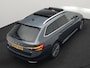 Skoda Superb Combi 1.4 TSI iV Laurin & Klement Plug In Hybrid 218pk Dealer O.H PHEV | Panodak | Trekhaak af Fabriek | Adaptive Cruise | Lederen Sportstoelen Memory & Venilatie | Camera | Crystal LED | 19"L.M | Virtual | Navigatie |
