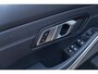 BMW 3-Serie 330e eDrive Edition 19INCH HARMAN KARDON ADAPTIVE CRUISE CARPLAY