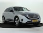 Mercedes-Benz EQC 400 4MATIC Luxury Line 80KW | Panoramadak | Stoelverwarming | Memory | Trekhaak Inclusief 48 maanden MB Certified garantie voor Europa.
