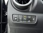Hyundai Kona Electric EV Fashion 64 kWh | Facelift | Warmtepomp | Stoel + stuurverwarming | El. bed. voorstoelen | 3-Fasen |