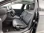 Citroën E-C4 EV Max 54 kWh 156pk | Accu SOH 97,3% | 414km WLTP Actieradius | Navigatie | Schuif-/kanteldak | Camera v+a | Parkeersensoren v+a | Stoelverwarming | Leder/Stof Comfortstoelen | Climate Control | Adaptieve Cruise Control | Full Led koplampen | Keyless Start | Dodehoeksensor | Head-up display | Draadloze Apple Carplay / Android Auto + Telefoonlader | Verwarmde voorruit | 18" lichtmetalen velgen |