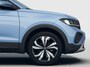 Volkswagen T-Cross Life Edition 1.0 TSI 116 PK | Camera | Parkeersenoren | Climate Control | LED | 17 inch velgen | Stoelverwarming |