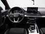 Audi Q5 Sportback 55 TFSI e S edition Competition 367 PK | S-line | Automaat | Navigatie | B&O | Panoramadak | Luchtvering | Head-up display | Stoelverwarming voor en achter | Trekhaak | LED Matrix | Parkeerassistent | Adaptive Cruise Control |