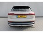 Audi E-tron 55 quattro 95 kWh | Incl. garantie12 maanden | 100% onderhouden | Stoelverwarming + ventilatie | Bang & Olufsen | Panoramadak | Head-up display | Camera spiegels | 360° camera | 408 PK | Adaptieve cruise |