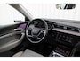 Audi E-tron 55 quattro 95 kWh | Incl. garantie12 maanden | 100% onderhouden | Stoelverwarming + ventilatie | Bang & Olufsen | Panoramadak | Head-up display | Camera spiegels | 360° camera | 408 PK | Adaptieve cruise |
