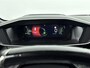 Peugeot 208 1.2 100pk GT-Line | Stoelverwarming | Lichtmetalen velgen | Navigatie | Parkeersensoren rondom + Achterruitrijcamera |