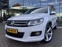 Volkswagen Tiguan 1.4 TSI R-Line Edition Automaat Xenon Navi
