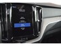 Volvo XC60 Recharge T8 AWD Inscription | Luchtvering | Panoramadak | 360º Camera | Stoel + Stuur Verwarmd | Pilot-Assist |
