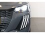 Peugeot 208 1.2 Hybrid 110 e-DCS6 Allure | Navi | Clima | Cruise | Camera V+A | Parkeersensoren V+A | Dodehoeksensoren | Full LED | 16" Lichtmetaal | Metallic |