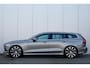 Volvo V60 T6 Automaat AWD Inscription | Panoramadak| Polestar Engineerded Optimisation | Park Assist voor en Achter| Verwarmbaar Stuurwiel| Verwarmbare voorstoelen en Achterbank| Parkeerverwarming| Blind spot| Adaptieve Cruise Control| Lederen Interieur.