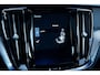Volvo V60 T6 Automaat AWD Inscription | Panoramadak| Polestar Engineerded Optimisation | Park Assist voor en Achter| Verwarmbaar Stuurwiel| Verwarmbare voorstoelen en Achterbank| Parkeerverwarming| Blind spot| Adaptieve Cruise Control| Lederen Interieur.