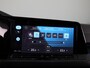 Volkswagen Golf 1.5 eTSI Style Navigatie | Parkeersensoren | Adaptieve cruise control | Camera | 19 inch |