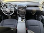 Hyundai Tucson 1.6 T-GDI HEV Comfort Smart / Eerste Eigenaar / Dealer Onderhouden / Navigatie / Stoel+Stuur Verwarming / Achteruitrij Camera / Elektrische Achterklep /