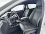 Renault Megane E-Tech EV60 220Pk Optimum Charge Iconic | Lederen bekleding | Elektrische Stoelen | Trekhaak | Stoel & Stuurverwarming | Parkeersensoren & Camera | Multisense | Privacy Glass | Harman Cardon Geluid | 450km WLTP |
