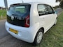 Volkswagen Up! 1.0 high up! dealer onderhouden en 1ste eigenaar