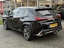 Lexus UX 250h F Sport Line | Trekhaak, Head up display, Parkeersensoren, 18 inch, Elektrische bedienbare stoel, Stoel + Stuurverwarming