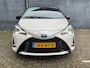 Toyota Yaris 1.5 Hybrid 100pk Automaat Dynamic Bi-Tone | Carplay | Stoelverwarming | Parkeercamera | Winterbandenset | Licht/regensensor | Keyless Entry | Cruise |