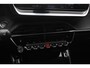 Peugeot e-208 EV GT 350 50 kWh / SoH 89,4% / Panoramadak / Camera / Virtual Cockpit / Half leder / Navigatie / Keyless / Cruise Control / Dodehoek detectie