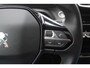 Peugeot e-208 EV GT 350 50 kWh / SoH 89,4% / Panoramadak / Camera / Virtual Cockpit / Half leder / Navigatie / Keyless / Cruise Control / Dodehoek detectie