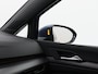 Volkswagen Golf 1.5 eTSI R-Line Edition | Navigatie | IQ-Light | Camera | ACC | Stuur-/Stoelverwarming | Side Assist |