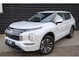 Mitsubishi Outlander 2.4 PHEV Pure Rijklaarprijs nu € 47.989,- Nieuw! Uit voorraad leverbaar & tijdelijk € 4.000,- korting!