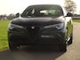 Alfa Romeo Stelvio 2.0 T AWD Veloce.st. | 310PK | All-Black | Sportped. | Memory | Camera | Stoelverw.