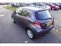 Toyota Yaris 1.3 16v VVT-i 99pk 5D Aspiration AIRCO Parkeer Camera