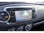 Toyota Yaris 1.3 16v VVT-i 99pk 5D Aspiration AIRCO Parkeer Camera