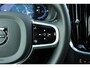 Volvo V60 T6 Plug-in hybrid AWD Plus Dark | Semi Elektrische Trekhaak | Stoel- en Stuurverwarming | Premium audio by Harman Kardon | Elektrisch Verstelbare Voorstoelen met Geheugen | 360° Camera | Adaptive Cruise Control | Pilot Assist