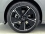 Peugeot e-308 SW EV GT Avantage 54 kWh 156pk | DEMO | 409km WLTP Actieradius | Navigatie | 360° Camera | Handsfree Achterklep | Keyless | Stoel- en stuurverwarming | Matrix LED koplampen | Adaptieve Cruise Control | Sportstoel Leder/Alcantara elektrisch+massage | Climate Control | Parkeersensoren v+a | Dodehoeksensor | Draadloze Apple CarPlay / Android Auto + telefoonlader | Donker getint glas | 18" lichtmetalen velgen |