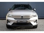 Volvo XC40 Recharge Plus 70 kWh | Pilot assist | Trekhaak | All season banden | Park assist