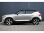Volvo XC40 Recharge Plus 70 kWh | Pilot assist | Trekhaak | All season banden | Park assist
