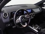Mercedes-Benz B-klasse 180 Business Solution AMG /Nightpakket /18Inch /Achteruitrijcamera /CarPlay