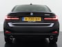 BMW 3-Serie 320i 2.0T 184pk AUT-8 Navi-Pro Apple Carplay Android Bordherk. Sport Line Shadow-Line Sportstoel+ 1/2 Leer PDC-a+v Teleservice Dual-ECC Business Edition HiFi+9speakers Drive-Assist LED Connected-Services LED Live Cockpit Pro Active guard DAB WiFi 1600kg trekvermogen