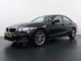 BMW 3-Serie 320i 2.0T 184pk AUT-8 Navi-Pro Apple Carplay Android Bordherk. Sport Line Shadow-Line Sportstoel+ 1/2 Leer PDC-a+v Teleservice Dual-ECC Business Edition HiFi+9speakers Drive-Assist LED Connected-Services LED Live Cockpit Pro Active guard DAB WiFi 1600kg trekvermogen