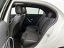 Mercedes-Benz A-klasse 180 Business Solution AMG (PANORAMADAK, SFEERVERLICHTING, STOELVERWARMING, GOED ONDERHOUDEN)