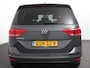 Volkswagen Touran 1.5 TSI DSG Comfortline 7p Navigatie Apple Carplay/Android Auto Parkeersensoren Adaptive Cruise Control Stoelverwarming Climate Control