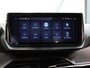 Peugeot 2008 SUV Allure 100pk | Navigatie | Achteruitrijcamera | Climate Control | Cruise Control | Parkeersensoren v+a | Draadloze Apple Carplay / Android Auto | Digitaal instrumentenpaneel | Armsteun | Elektrisch inklapbare spiegels | DAB+ radio | Led koplampen | Donker getint glas | 17" lichtmetalen velgen |