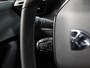 Peugeot 2008 SUV Allure 100pk | Navigatie | Achteruitrijcamera | Climate Control | Cruise Control | Parkeersensoren v+a | Draadloze Apple Carplay / Android Auto | Digitaal instrumentenpaneel | Armsteun | Elektrisch inklapbare spiegels | DAB+ radio | Led koplampen | Donker getint glas | 17" lichtmetalen velgen |