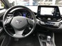 Toyota C-HR 1.8 Hybrid Dynamic | Navigatie, Dodehoekherkenning, Parkeersensoren, Stoelverwarming, Chroom pakket!
