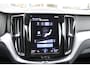 Volvo XC60 B5 Automaat Business Pro | Adapt. Cruise | Trekhaak | Camera | Verw. stoelen & stuurwiel | DAB