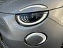 Fiat 500e Giorgio Armani Edition 42 kWh | Stoelverwarming | Panoramadak | 17 inch lichtmetalen velgen | Adaptive cruise control | Connected services |