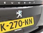 Peugeot e-2008 EV GT 50 kWh 136pk Automaat | 1ste Eigenaar | Navigatie | Climate Control | Cruise Control | Achteruitrijcamera | DAB Ontvanger | LED | 17" Lichtmetalen Velgen | Apple Carplay/Android Auto |