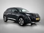 Peugeot e-2008 EV GT 50 kWh 136pk Automaat | 1ste Eigenaar | Navigatie | Climate Control | Cruise Control | Achteruitrijcamera | DAB Ontvanger | LED | 17" Lichtmetalen Velgen | Apple Carplay/Android Auto |